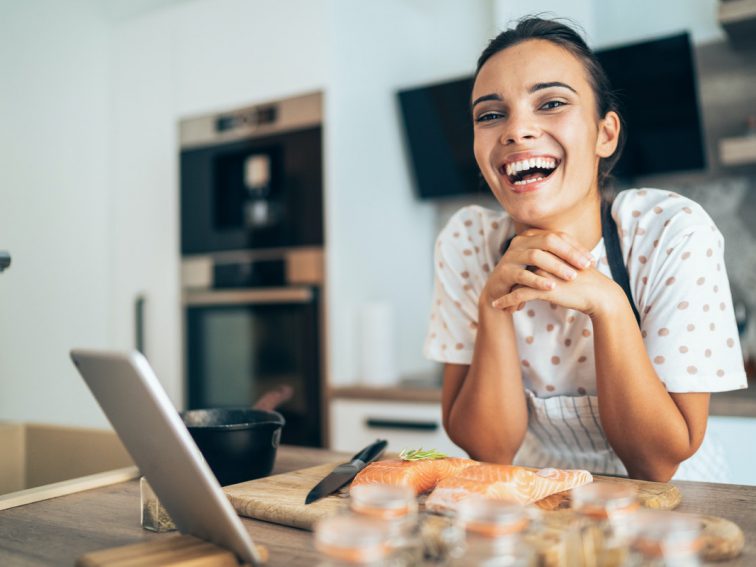 TikTok’s Viral Salmon Rice Bowl Recipe Really Puts The Ice In Rice