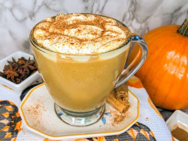 This Vegan Pumpkin Spice Latte Recipe Is the Answer to Your Plant-Based Prayers