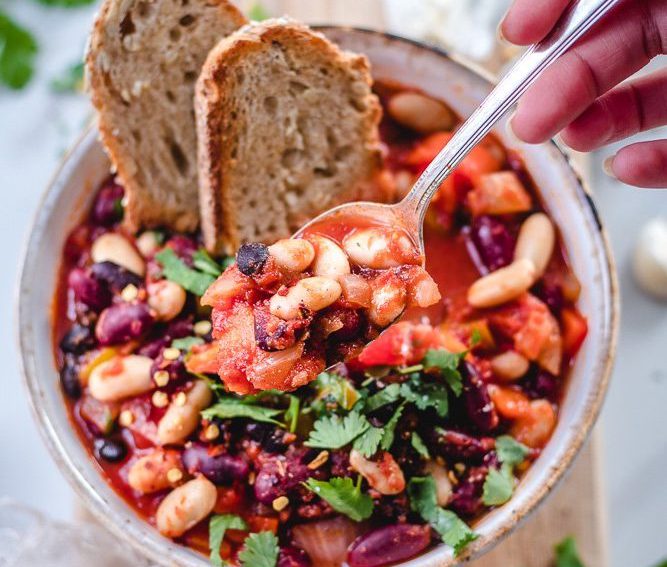 Vegan Chili Recipes for Chilly Evenings