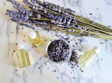 7 essential oil recipes you need for 2022, to ease anxiety and soothe headaches