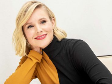 Kristen Bell says she gets ready for the holidays with this pickle soup recipe