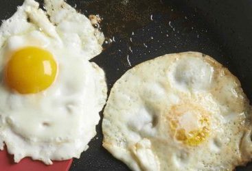How To Make Extra-Crispy Fried Eggs, Plus Egg Recipes You'll Love