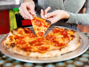 Get your pizza tossed and sauced and more Dallas restaurant news