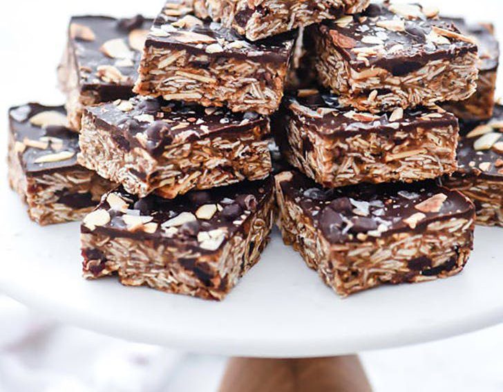 The 40 Best Dessert Bar Recipes to Feed a Crowd (Or, You Know, Yourself)