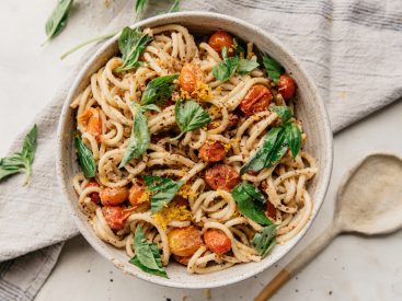 Ditch the Dishes and Try These 10 Healthy One-Pot Pasta Recipes