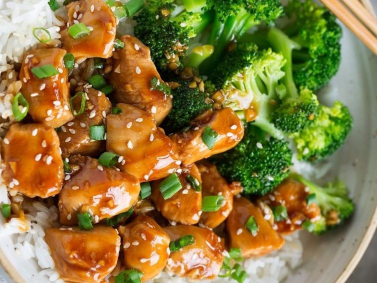 21 Healthy Chicken Recipes You Can Make in 15 Minutes (Or Less!)