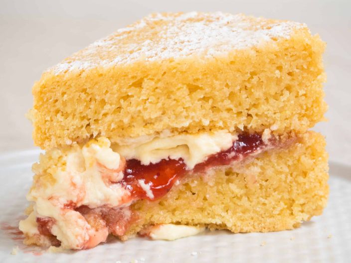 10 Recipes for Vegan Sponge Cakes!