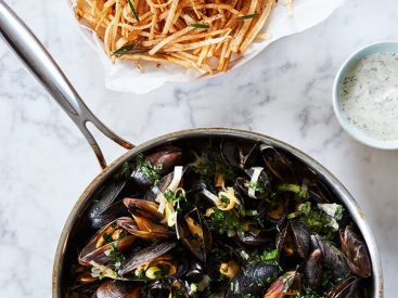 37 Mussels Recipes That Seem Fancy (but Are Easy Enough to Pull Off at Home)