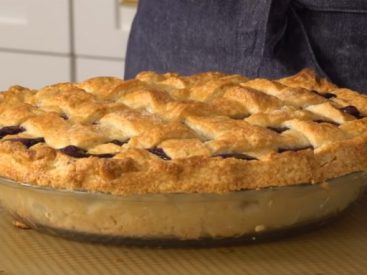 National Blueberry Pie Day 2022: Easy and Delicious Blueberry Pie Recipes You Can Try at Home (Watch Videos)