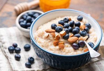 15 Slow Cooker Oatmeal Recipes That Practically Make Themselves
