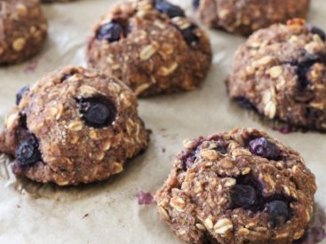From Quinoa Blueberry Breakfast Scone to Tofu and Black Bean Fajitas: Our Top Eight Vegan Recipes of the Day!