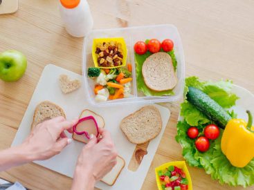10- minute simple and healthy lunch box recipes for kids