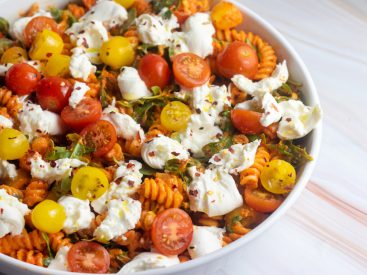 Giada de Laurentiis' Romesco Pasta Salad with Burrata Is the Summer Meal We Could Eat Every Night