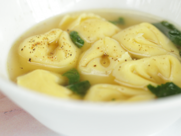 We're Going On Record That There's No Soup More Comforting Than This Spinach Tortellini en Brodo