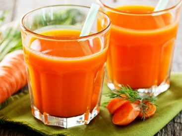 10 Carrot Juice Recipes (+ Best Homemade Drinks)