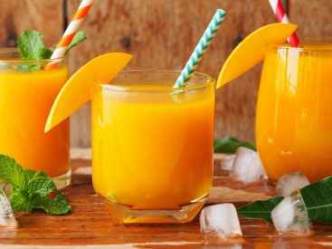 10 Best Tropical Smoothie Recipes