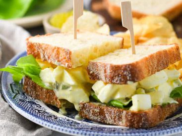 16 Old-Fashioned Lunch Recipes That Will Save You Money
