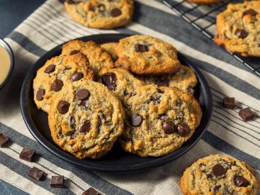 Tahini Chocolate Chip Cookie Recipe: Dang Good Cookies With a Middle Eastern Twist