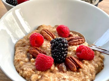 Easy Date & Pecan Oatmeal Recipe: Old-Fashioned Healthy Goodness for Breakfast