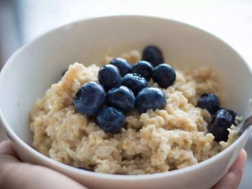Weight loss: Delicious oat recipes to curb cravings and lose belly fat