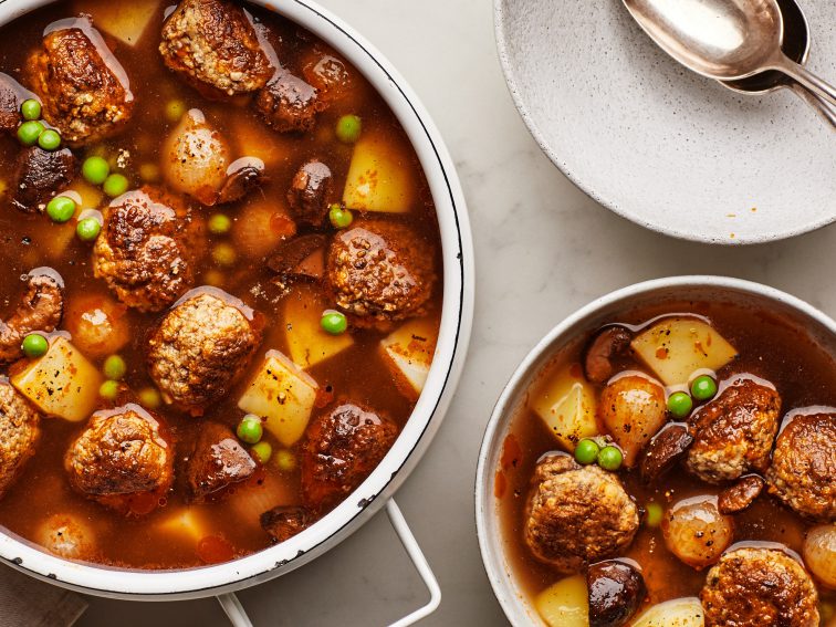 Meatball Soup With Beef Stew Vibes