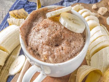 5-Minute Banana Bread Mug Cake Recipe Is Almost Too Good to Be True