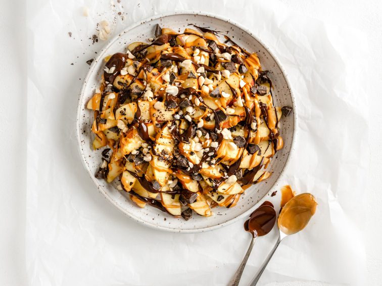 Daily Top Recipes: Apple Slice Nachos to Spicy Sunset Curry!