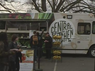 Sacramento City Unified kicks off National School Breakfast week with food truck