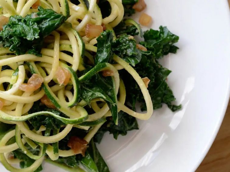 Daily Top Recipes: From Creamy Kale & Zucchini Pasta to Quinoa Stir Fry!