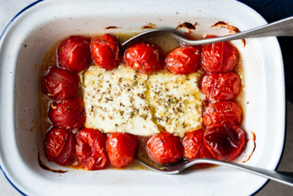 This 1-Minute Sourdough Tomato Sandwich Recipe Is Inspired by the Longest-Living People on the Planet