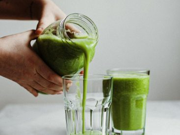 To Ease Pain and Reduce Chronic Illness Risk, Try These Anti-Inflammatory Smoothies