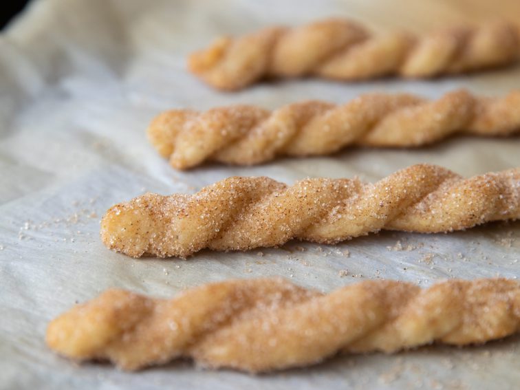 Top Daily Recipes: From Mini Churro Twists to Blistered Green Beans!
