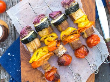 15 Healthy and Light Vegan Tomato-Based Recipes for Summer