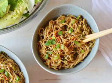 10 Vegan Recipes That Went Viral Last Week: Spicy Ginger Rice Ramen to Falafel Casserole!