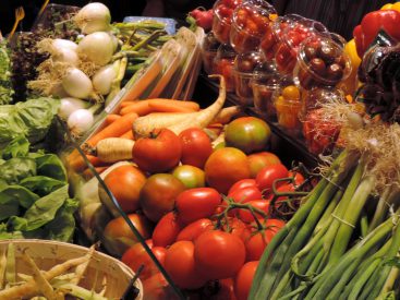 Free Weekly Produce Delivery Improved Blood Sugar, Food Security in Low-Income Adults