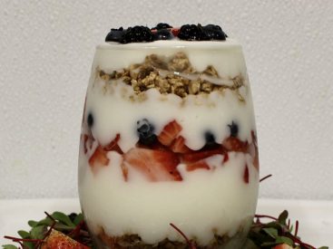 Healthy Recipe: Greek Yogurt Parfaits