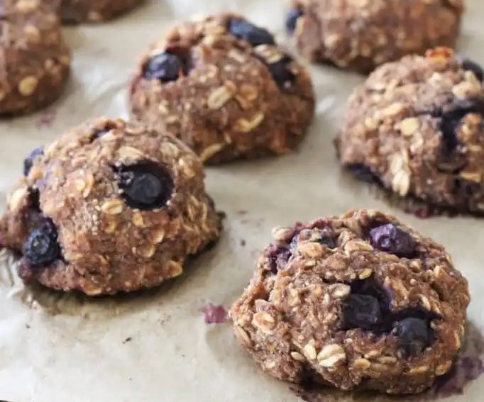 15 Plant-Based Quinoa Recipes That Satisfy a Sweet Tooth