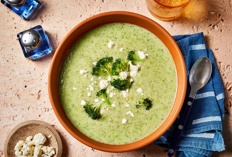 20 Vegetarian Soups That Are Perfect For Spring